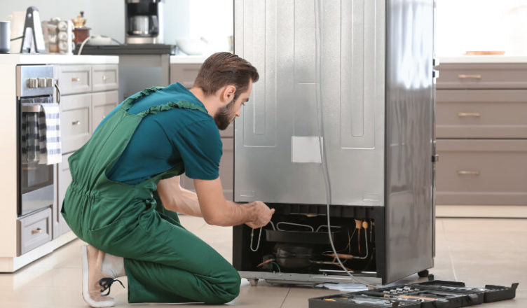 Kinh nghiệm sửa tủ lạnh nội địa Nhật tiết kiệm - Điện lạnh Vạn Phước
