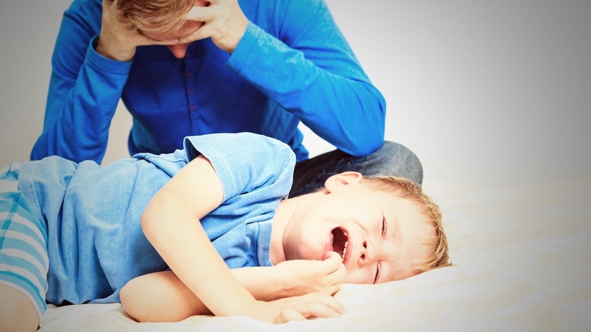 Khủng hoảng tâm lý tuổi lên 3 và biện pháp giúp con phát triển tích cực