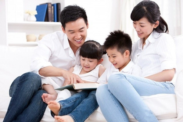 Làm bạn cùng con thấu hiểu và cảm thông